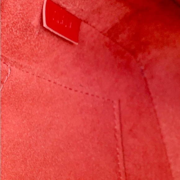 Red LV Louis Vuitton shoulder bag Pochette. - Picture 5 of 10